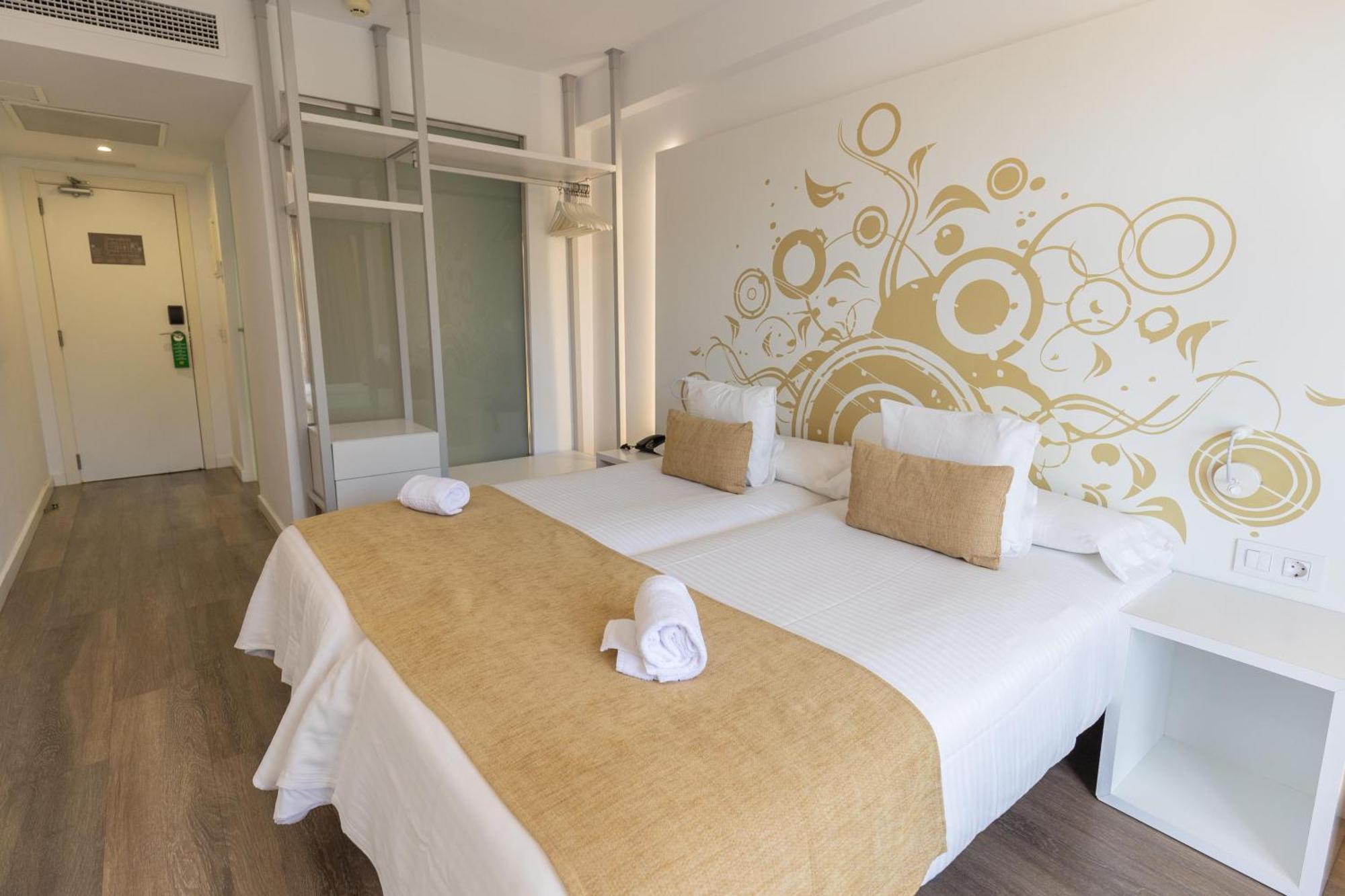 מלון Bq Cala Ratjada (Adults Only) מראה חיצוני תמונה